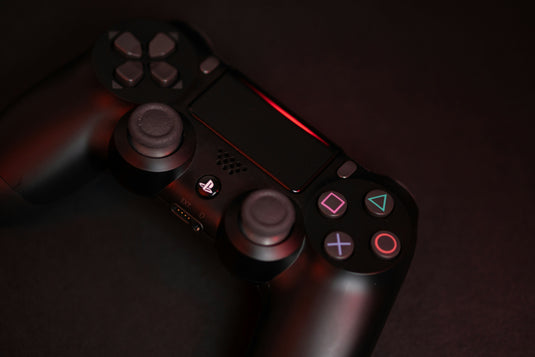 Playstation 4 Controller + Zubehör