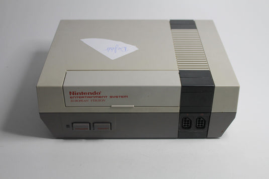 Nintendo Super Entertainment System Spielekonsole - Grau (NES-001) - defekt