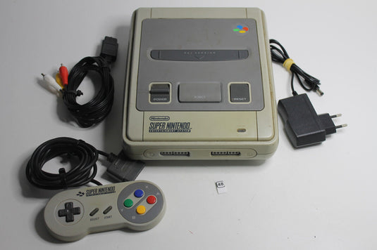 Nintendo Super Famicom Spielkonsole - Grau (SHVC001)