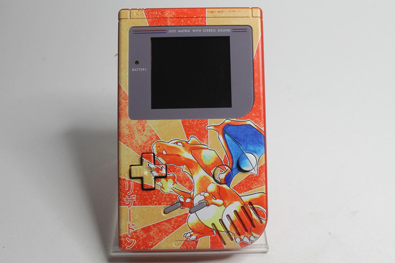 Laden Sie das Bild in Galerie -Viewer, Nintendo Game Boy Spielkonsole - IPS Screen V5 - Custom Glurak Edition Sammler
