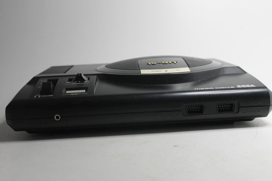 Sega Mega Drive Schwarz Spielekonsole (PAL) - teildefekt -