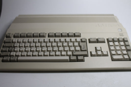 Commodore AMIGA 500 inkl. Netzteil, OVP und ca 250 Disketten - in gutem Zustand