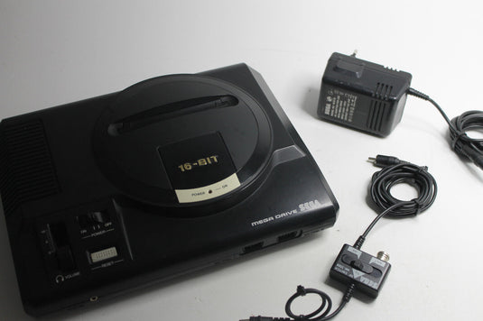 Sega Mega Drive Schwarz Spielekonsole (PAL) - teildefekt -