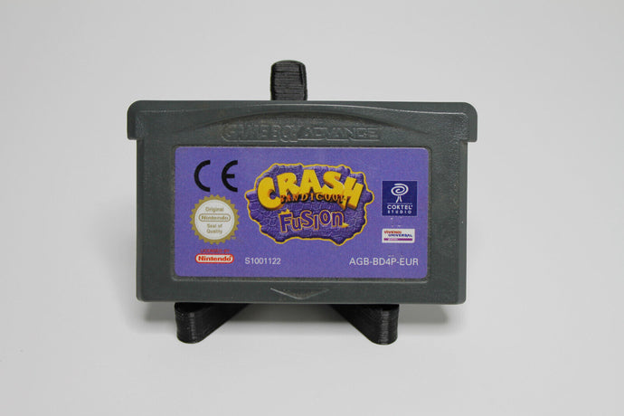 Crash Bandicoot Fusion (Nintendo Game Boy Advance, 2004)