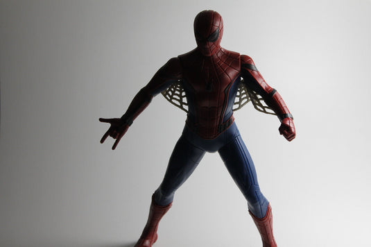 Marvel Figuren Spiderman mit Licht und Sprachausgabe über 30 cm