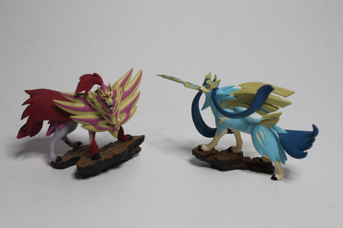 Pokemon Crown Zenith – Zacian + Zamazenta – Figuren-Set