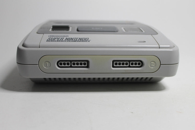 Laden Sie das Bild in Galerie -Viewer, Super Nintendo SNES Konsole + Street Fighter 2 II Action Pack Set OVP RAR
